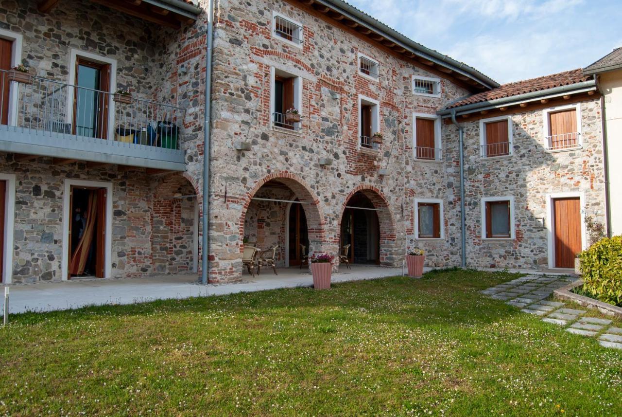 Agriturismo Antico Splendore Villa Pullir Esterno foto