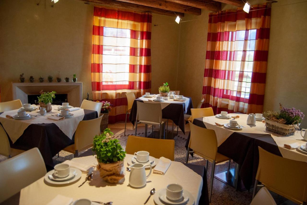 Agriturismo Antico Splendore Villa Pullir Esterno foto
